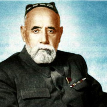 Садриддин Айни